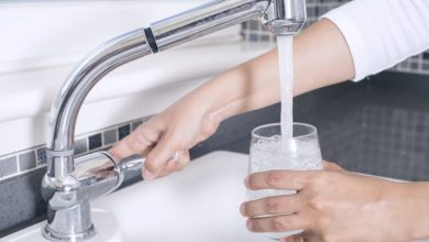 Photo of HEALTH BENEFITS OF DRINKING WATER FIRST THING IN THE MORNING