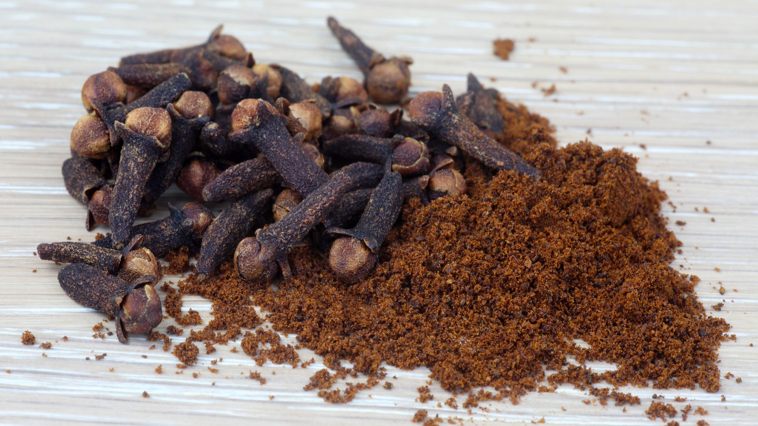 Photo of HEALTH BENEFITS OF CLOVES TO IMPROVE DIGESTION